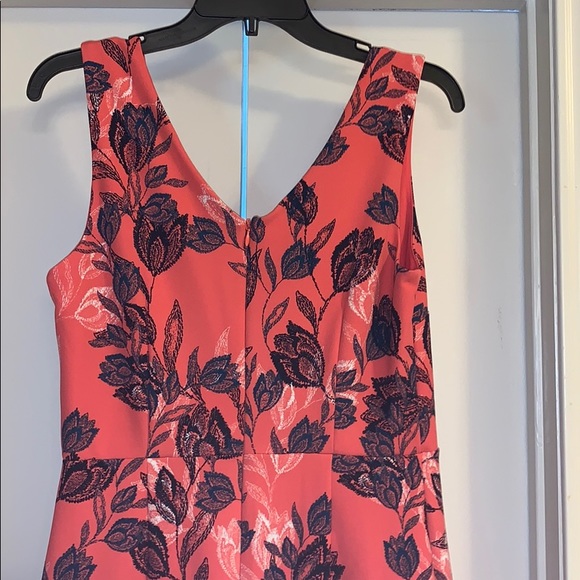 Coral with navy floral print Dress - Picture 4 of 7